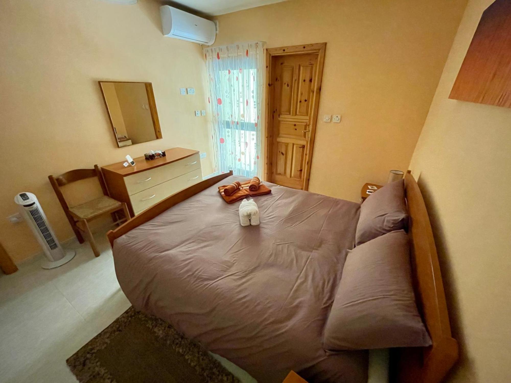 Regent Court - 3 Bedroom Apartment Within Walking Distance From Seafront St. Paul's Bay Exteriör bild